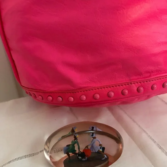 Marc Jacobs Hot Pink Studded Bucket Bag Crossbody Set  Lot - Picture 6 of 14